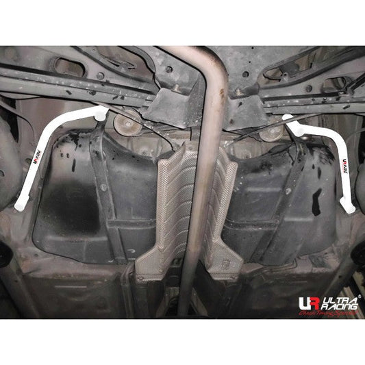 Ultra Racing Rover 75 Rear Lower Brace 4-Point | UR-RS4