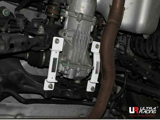 Ultra Racing 4-Point Rear Lower Bar for Renault QM5 2.0D 07-17