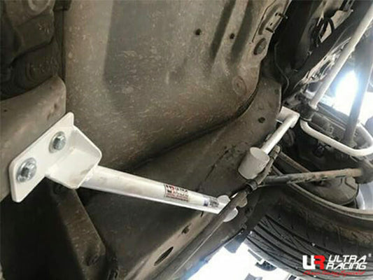 Ultra Racing 4-Point Rear Lower Bar for RX 330 & Highlander