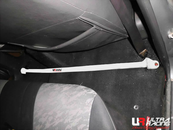 Ultra Racing 2-Point Room Bar Mitsubishi Storm L200 3.0 4WD