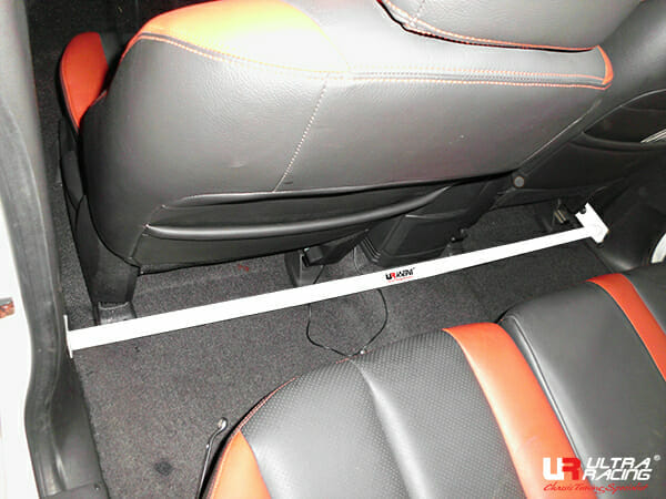 Ultra Racing Room Bar for Chevrolet Colorado/Isuzu D-Max