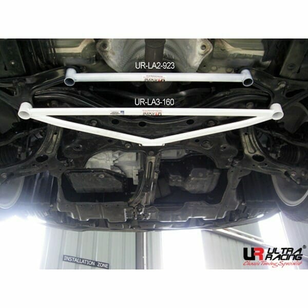 Ultra Racing 3-Point Front Lower Brace for Toyota Isis & Wish