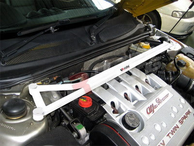 Ultra Racing Alfa Romeo GTV Spider Front Strut Brace URTW2-1069