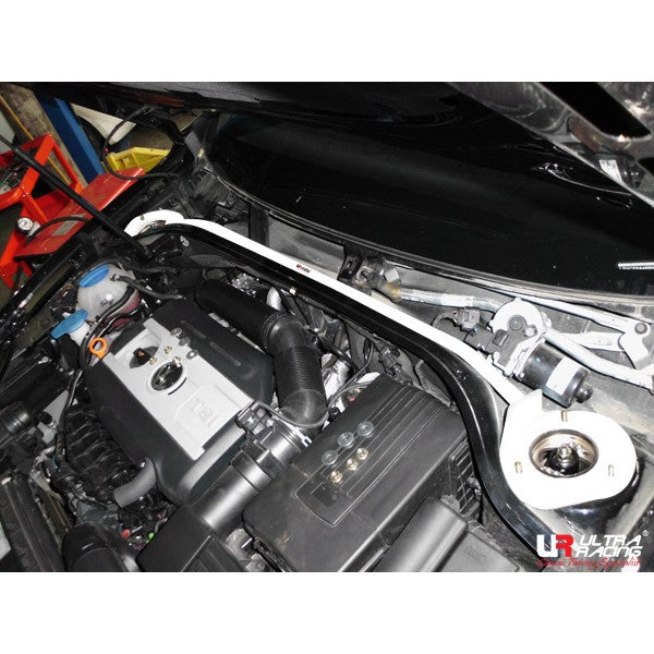 Ultra Racing Volkswagen Beetle (A5) Front Strut Brace URTW2-1858