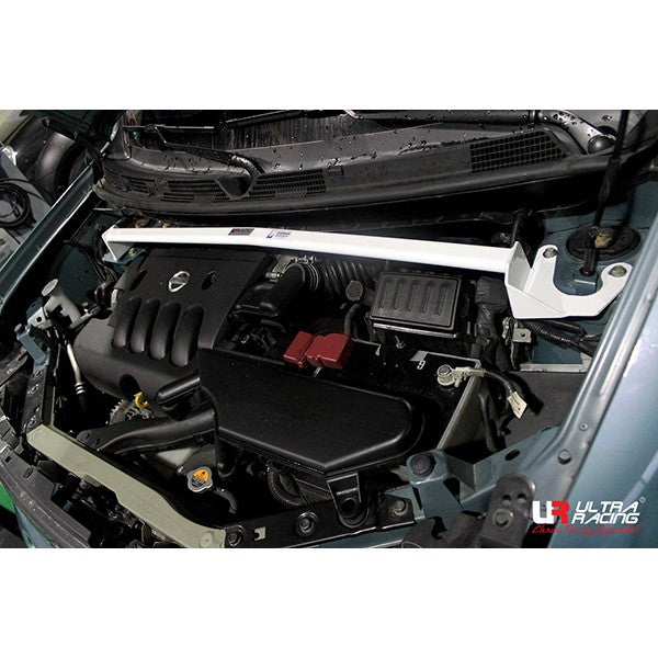 Ultra Racing Nissan Cube Z11 Front Strut Brace