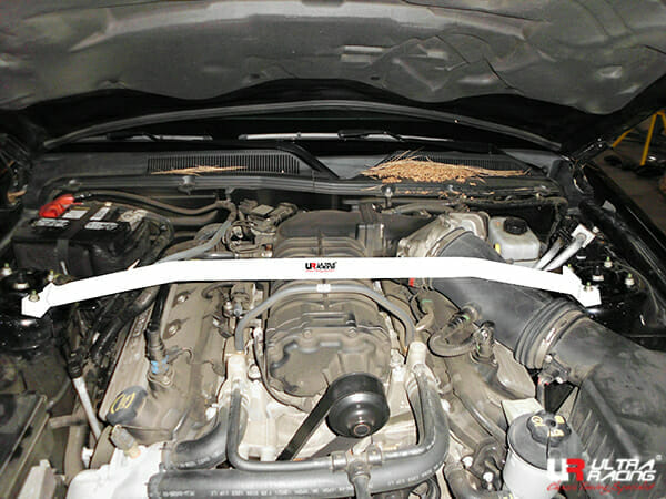Ultra Racing 2-Point Front Upper Strut Bar for Ford Mustang GT500