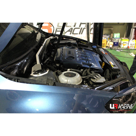 Ultra Racing Front Strut Brace for VW Golf Mk7 | 2-Point