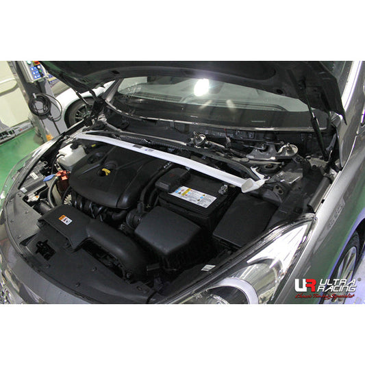 Ultra Racing Front Strut Brace for Hyundai i40
