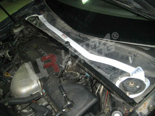 Ultra Racing Front Upper Strut Bar RX 330 XU30 / Toyota Harrier 04-09