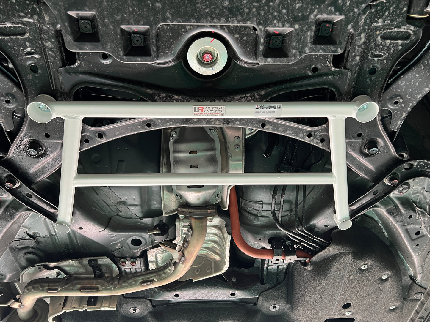 Ultra Racing HONDA HR-V Ultra Racing Front Lower Brace UR-LA4-4314