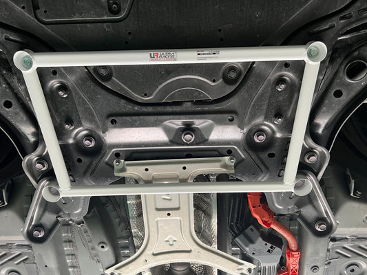 Ultra Racing Front Lower Brace for Toyota Sienta UR-LA4-4563
