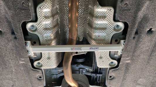 Ultra Racing Mid Lower Brace for Honda Civic UR-ML2-4270