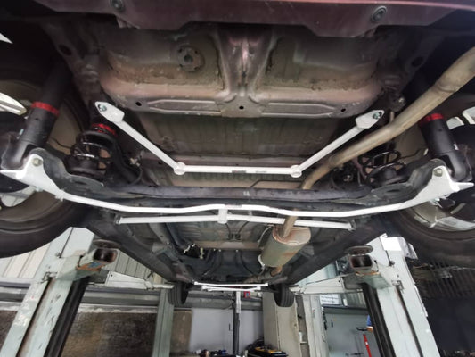 Ultra Racing Rear Lower Brace for Honda N-One – 4-Point