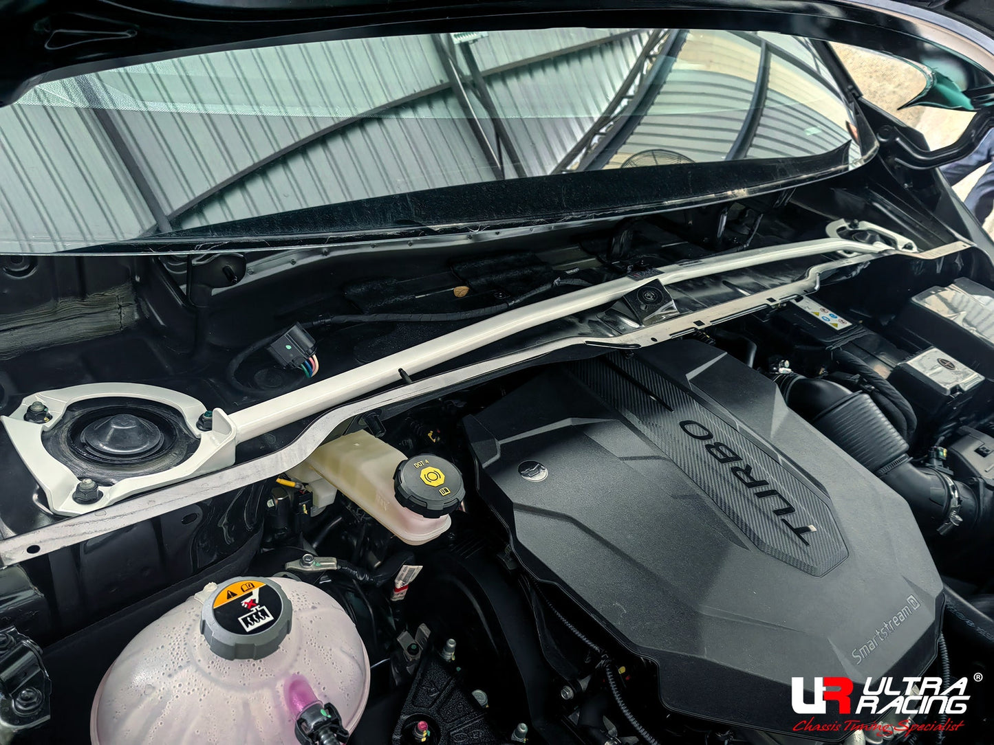 Ultra Racing Kia Carnival 4th Gen KA4 2.2D 2WD UR Front Strut Bar  20+ UR-TW2-4252