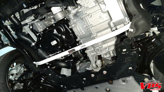 Ultra Racing 2-Point Front Lower Brace for Ford Focus ST 18+