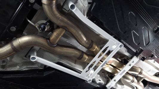 Ultra Racing Mercedes C63 S205 Mid Lower Bar 4-Point