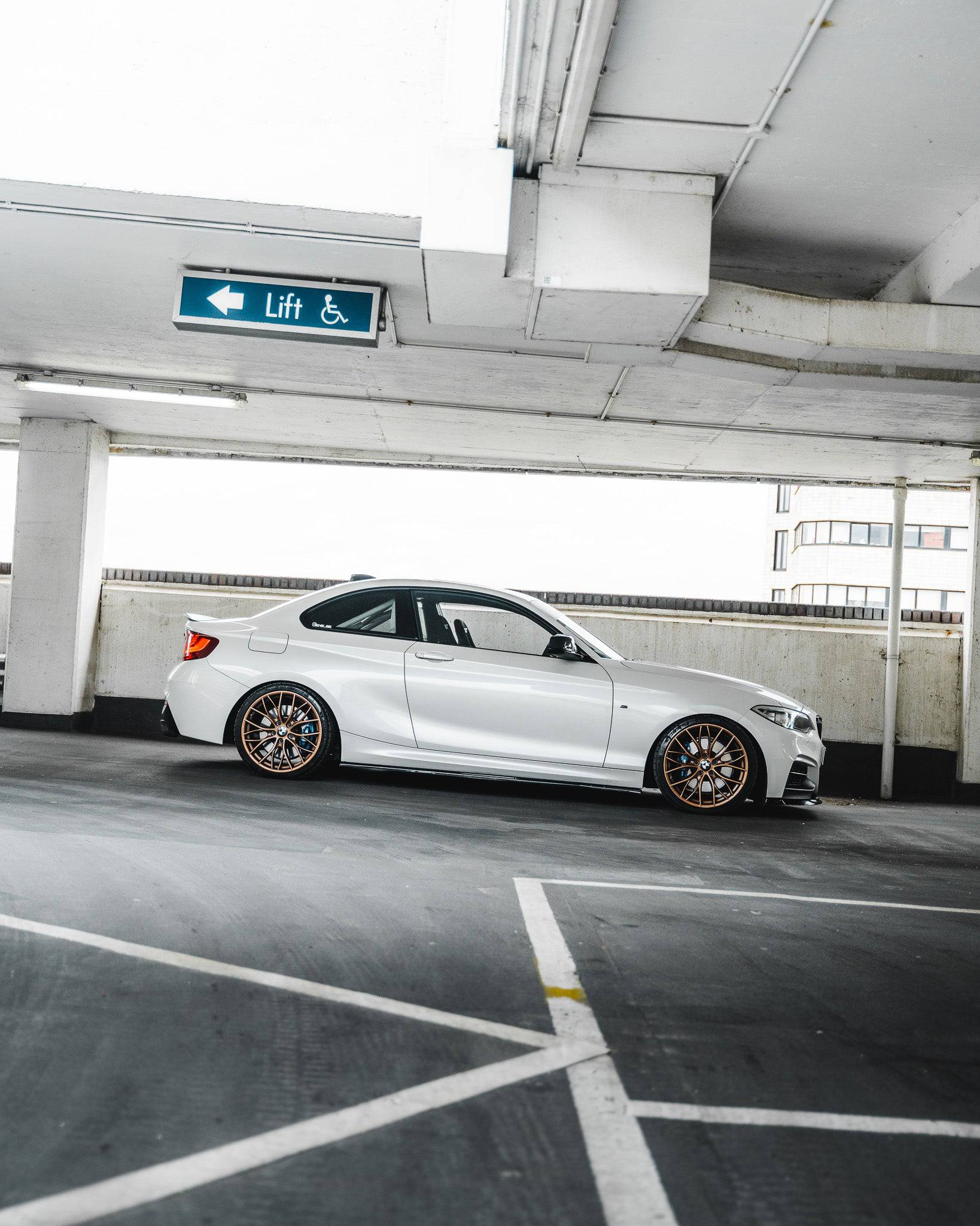 ZAERO EVO-1 Side Skirts Gloss Black BMW 1 & 2 Series F20-F23