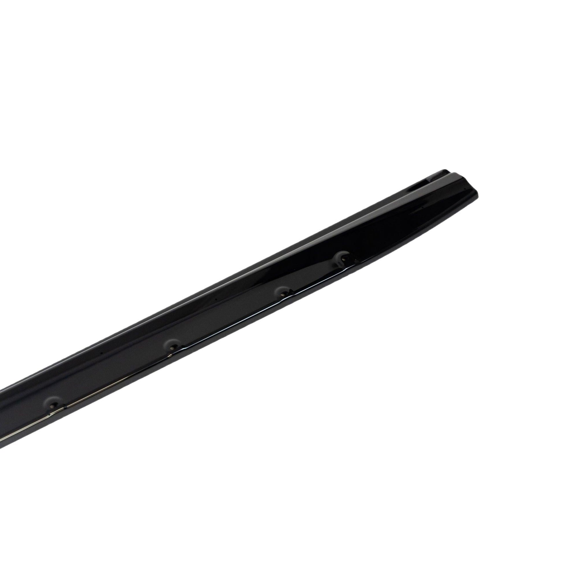 ZAERO EVO-1 Gloss Black Side Skirts BMW 1 Series F40