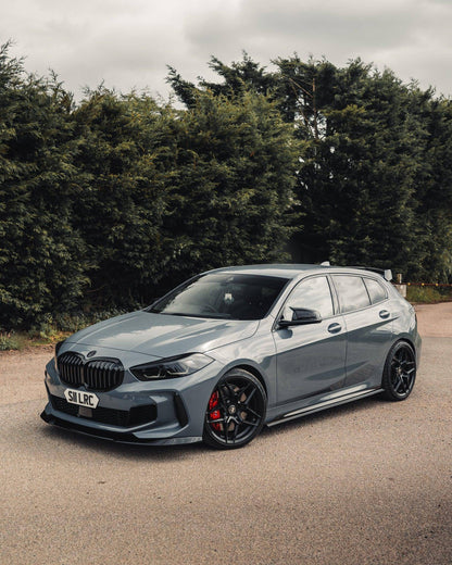 ZAERO EVO-1 Gloss Black Side Skirts BMW 1 Series F40