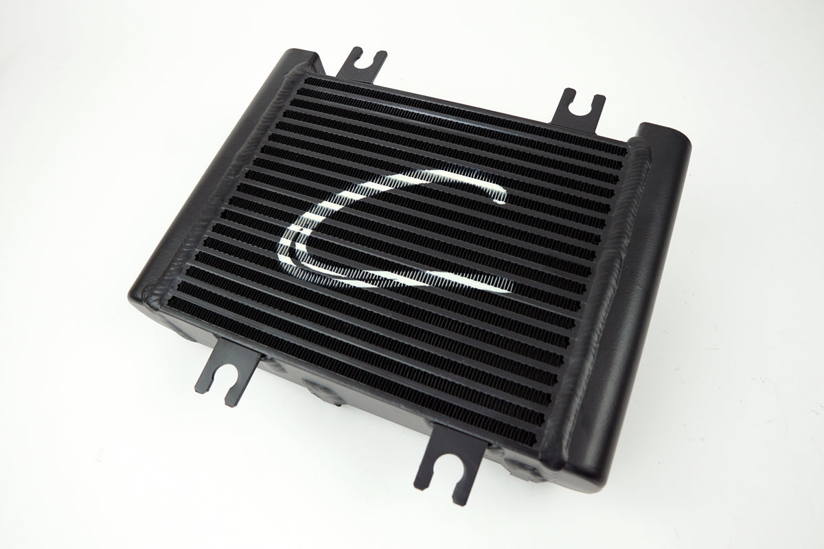 CSF Engine Oil Cooler for Nissan GT-R R35 (Bar & Plate) - image 5