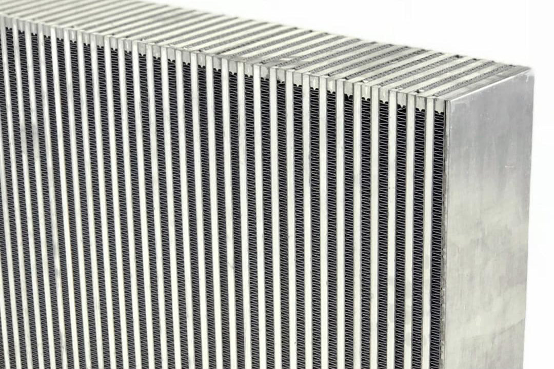CSF Bar & Plate Intercooler Core for Nissan GT-R R35 Builds - 560 x 355 x 115 mm - image 2