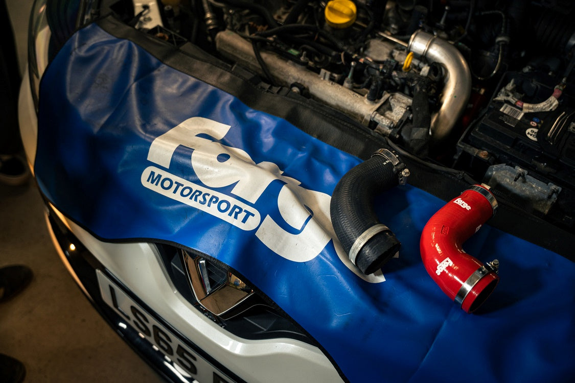 Forge Motorsport Silicone Boost Hose Kit for Renault Megane Mk3 RS 250/265/275 (FMKT035) - photo 4