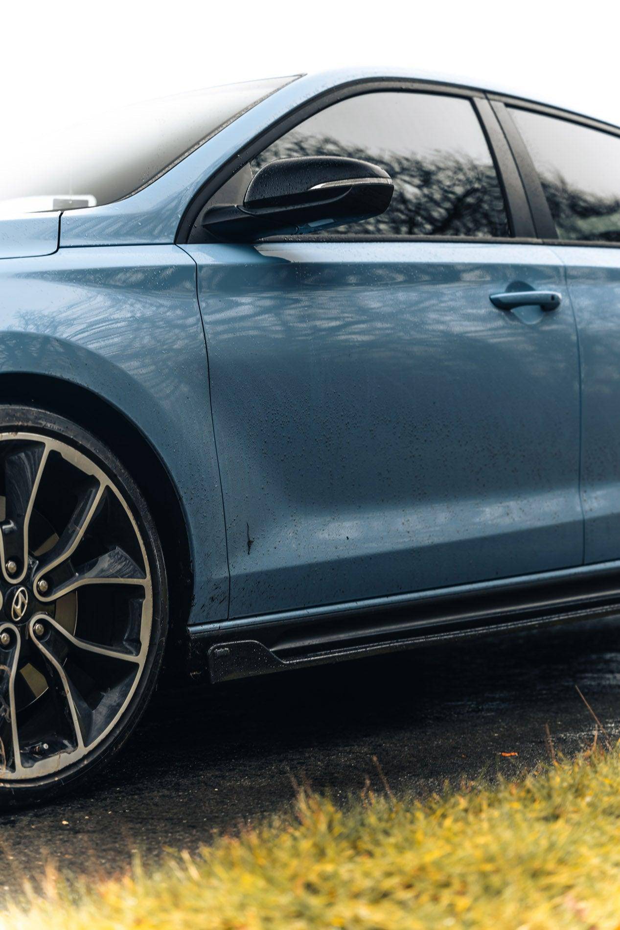 ZAERO EVO-1 Gloss Black Side Skirts for Hyundai i30 N (Pair)