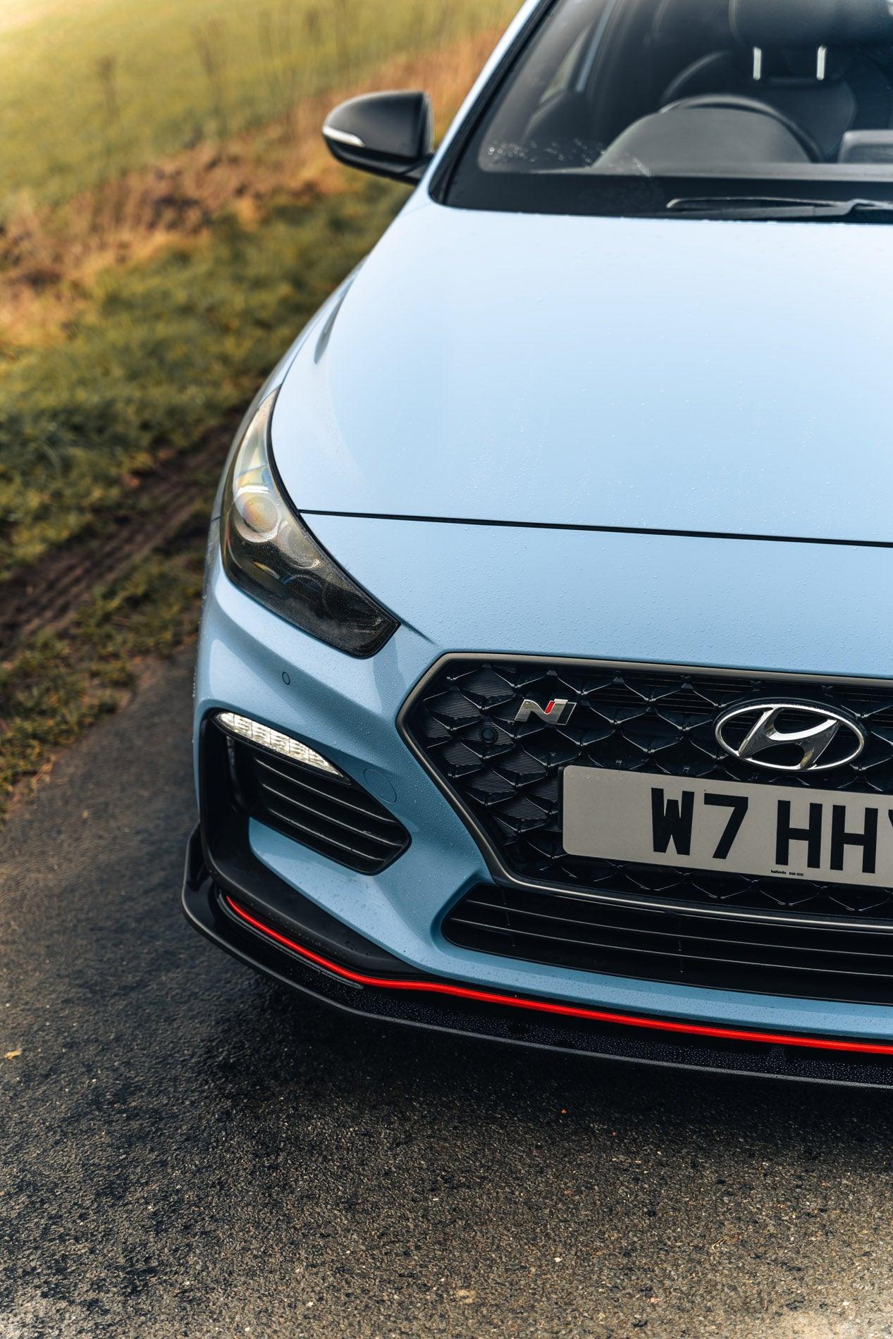 ZAERO EVO-1 Gloss Black Front Splitter for Hyundai i30 N Pre-Facelift