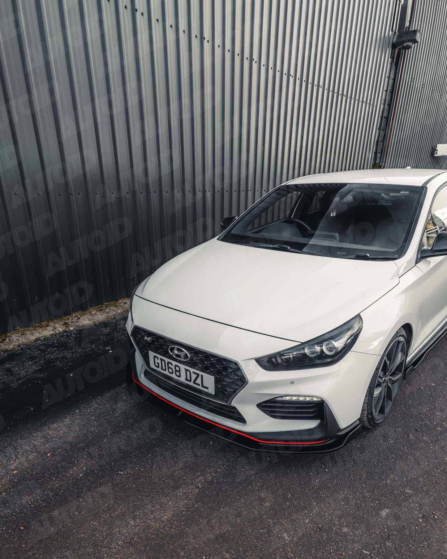 ZAERO EVO-1 Gloss Black Front Splitter for Hyundai i30 N Pre-Facelift