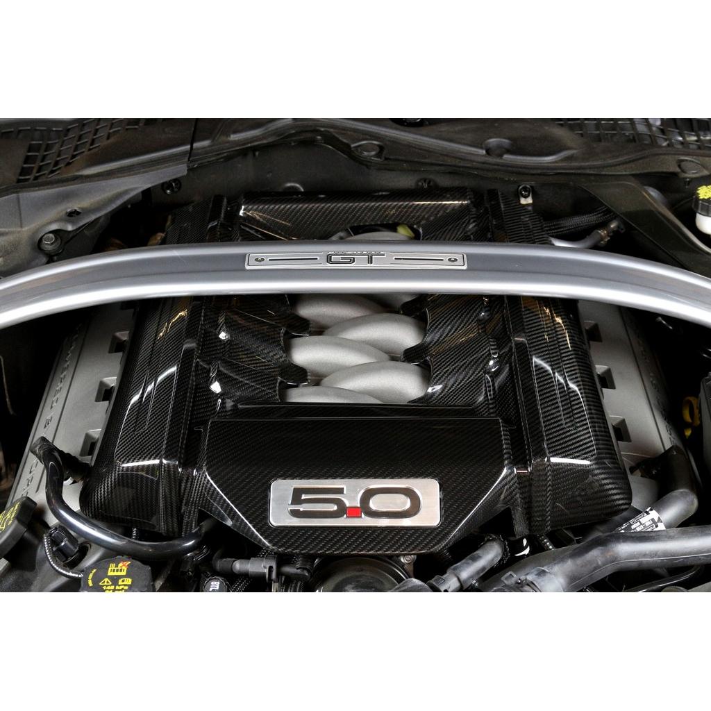 APR Carbon Fibre Engine Cover for Ford Mustang GT 5.0 S550 2015-2017 - image 2