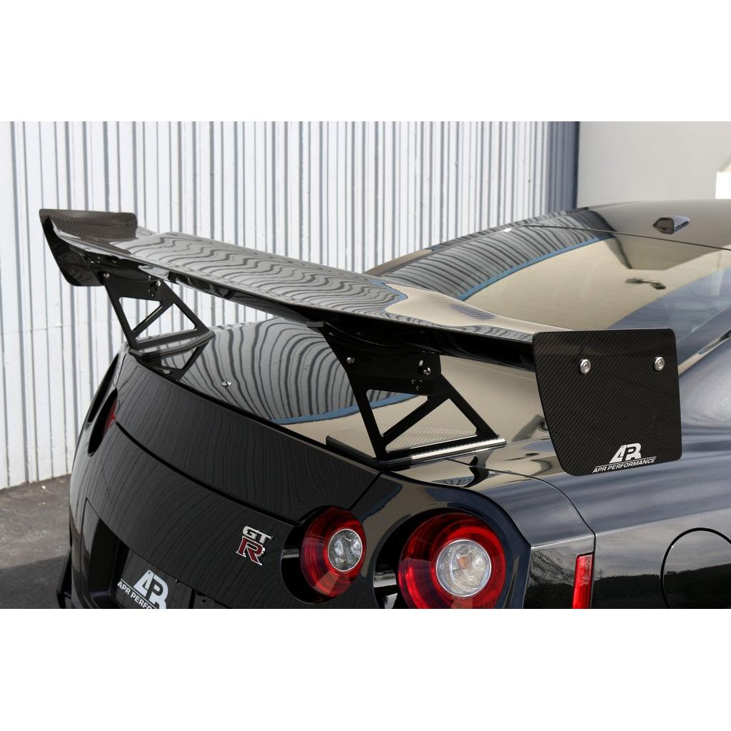 APR GTC-500 Carbon Fibre Side Plates, Nissan GT-R R35 Style - image 2