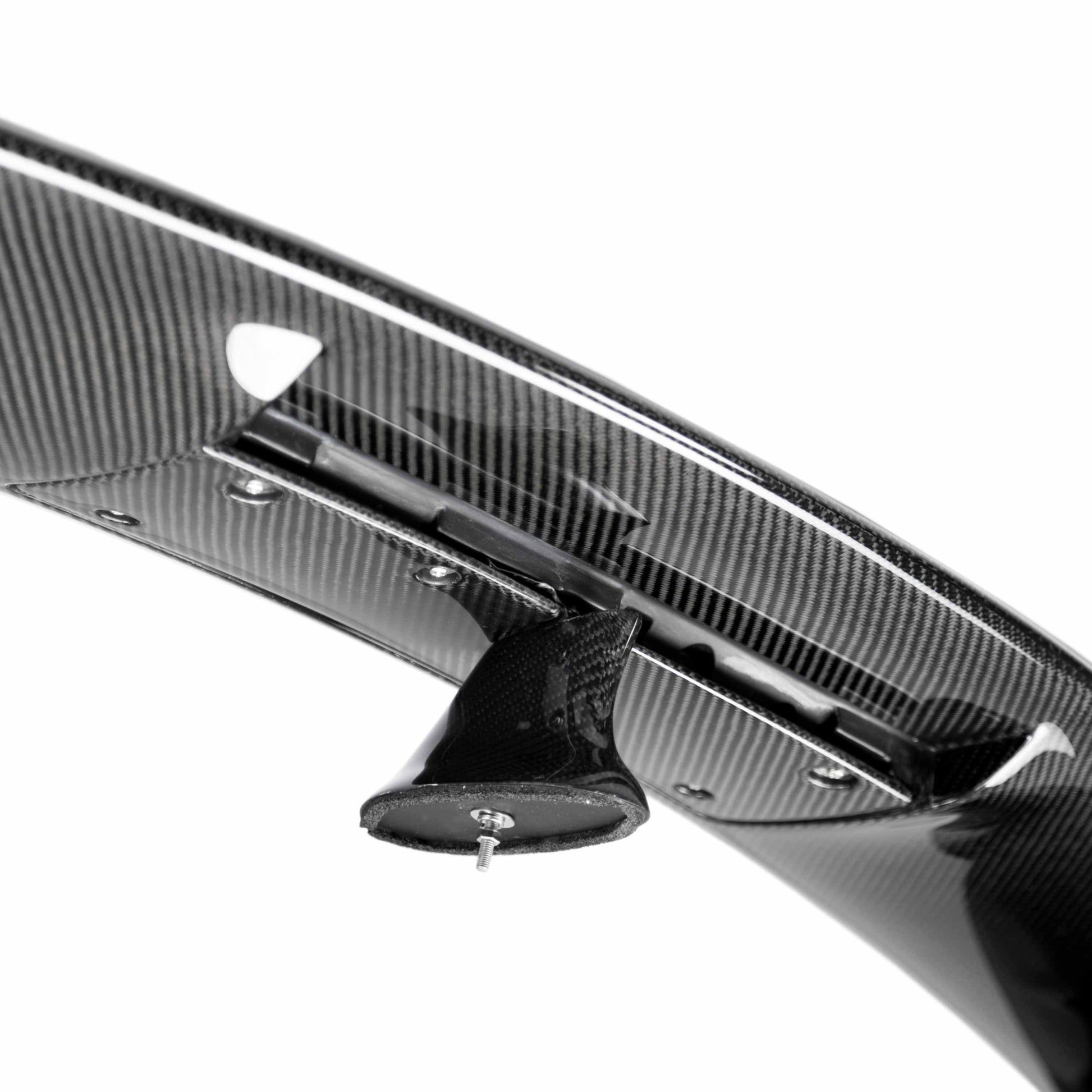 OEM-STYLE CARBON FIBRE REAR SPOILER FOR 2009-2020 NISSAN GT-R