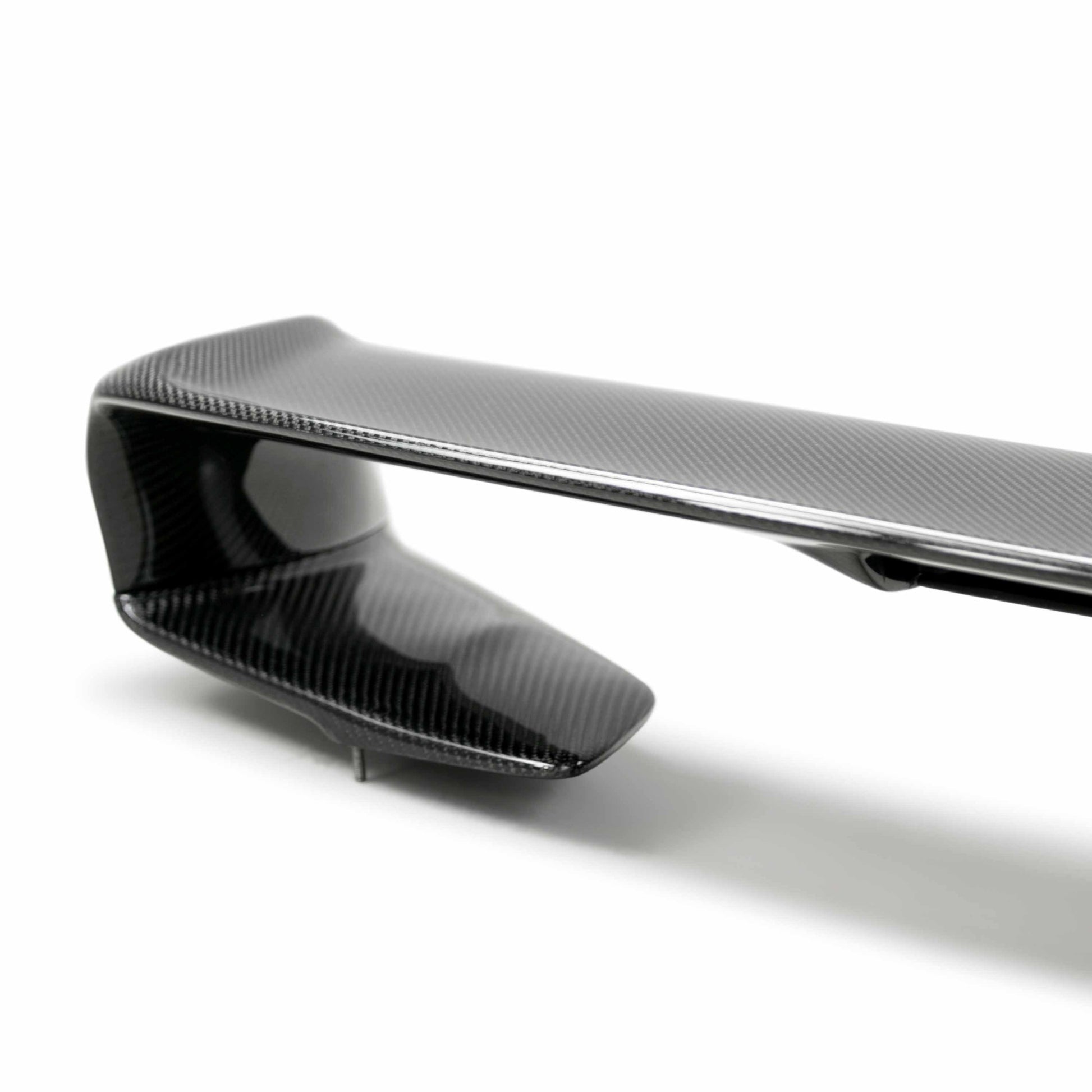 VS-STYLE CARBON FIBRE REAR SPOILER FOR 2009-2020 NISSAN GT-R