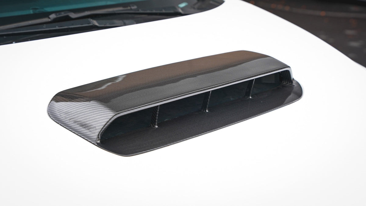 APR Carbon Fibre Bonnet Vent for Subaru WRX 2022-2023 - image 9