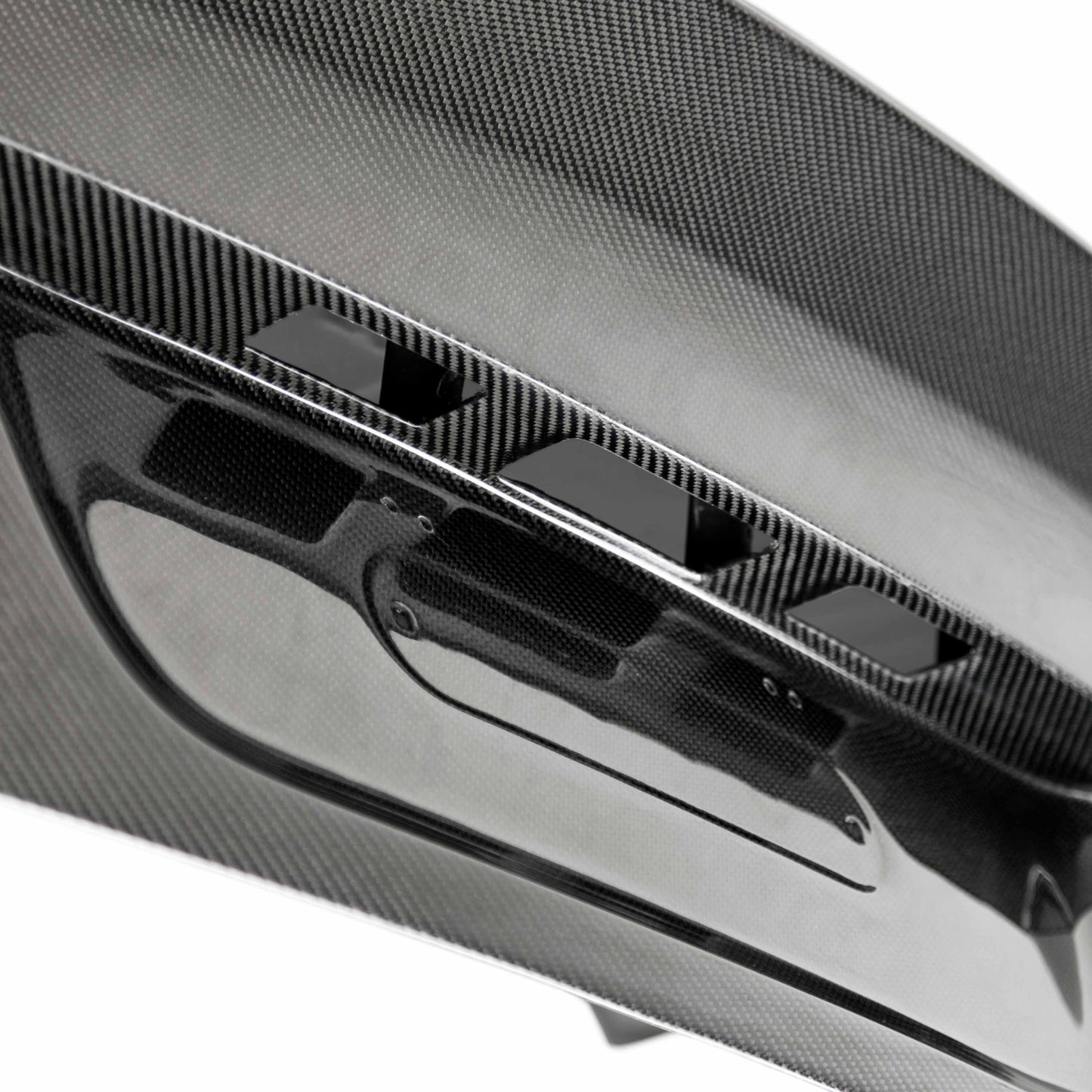 CSL-STYLE CARBON FIBRE BOOT LID FOR 1997-2003 BMW E39 5 SERIES / M5