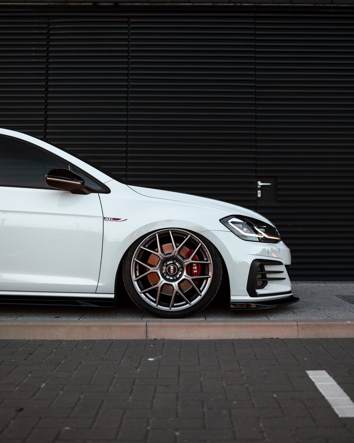 ZAERO EVO-1 Gloss Black Front Splitter for VW Golf | Volkswagen Golf