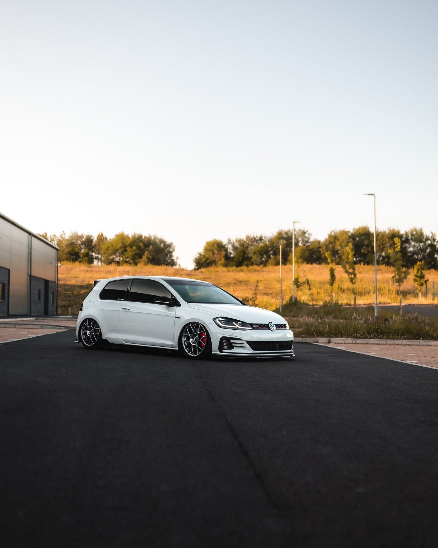 ZAERO EVO-1 Gloss Black Front Splitter for VW Golf | Volkswagen Golf
