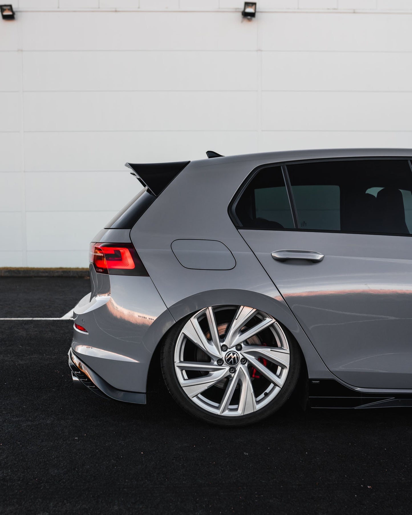 ZAERO EVO-1 Gloss Black Rear Diffuser for VW Golf | Volkswagen Golf