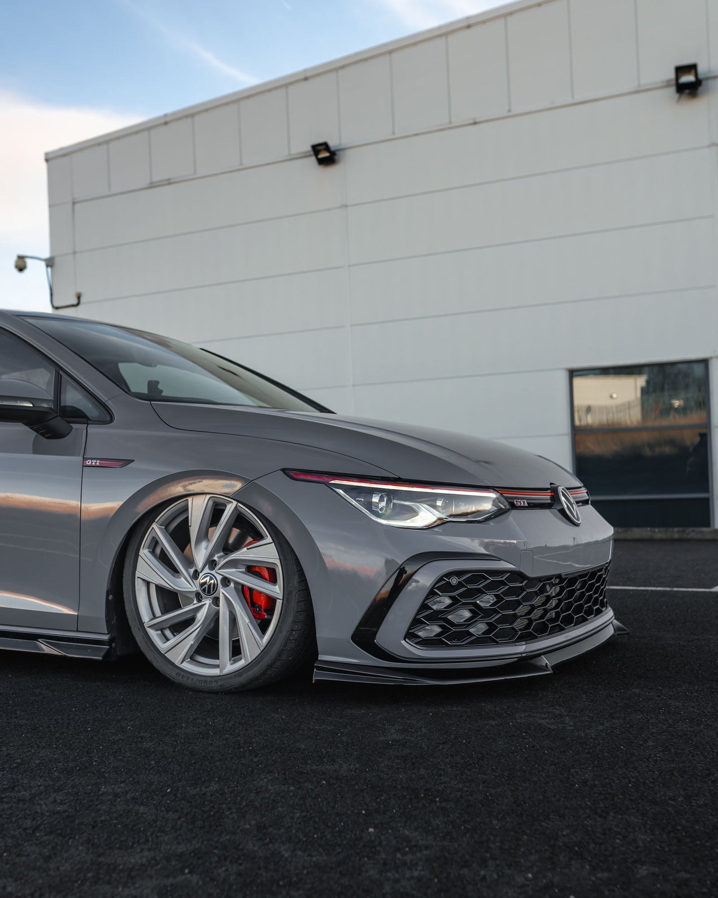 ZAERO EVO-1 Gloss Black Front Splitter for VW Golf | Volkswagen Golf
