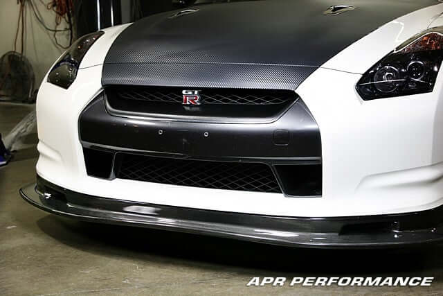 APR Carbon Fiber Front Airdam - Nissan GTR R35 2008 - 2011 FD Racing