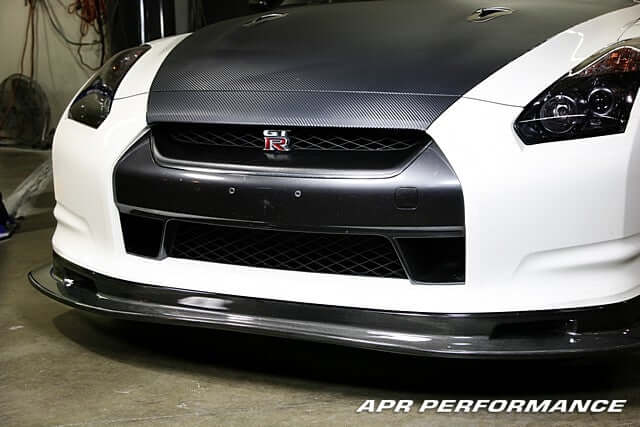 APR Carbon Fiber Front Airdam - Nissan GTR R35 2008 - 2011