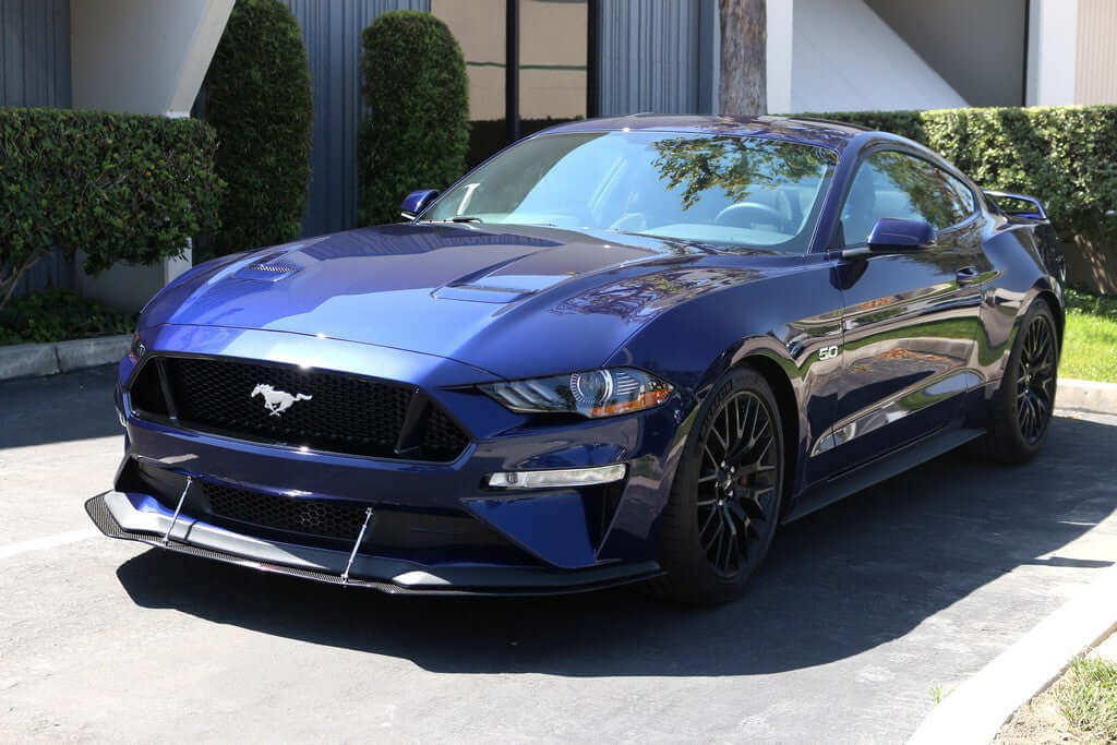 APR Carbon Fiber Wind Splitter With Rods - Ford Mustang W/ Performance Package 2018 - up