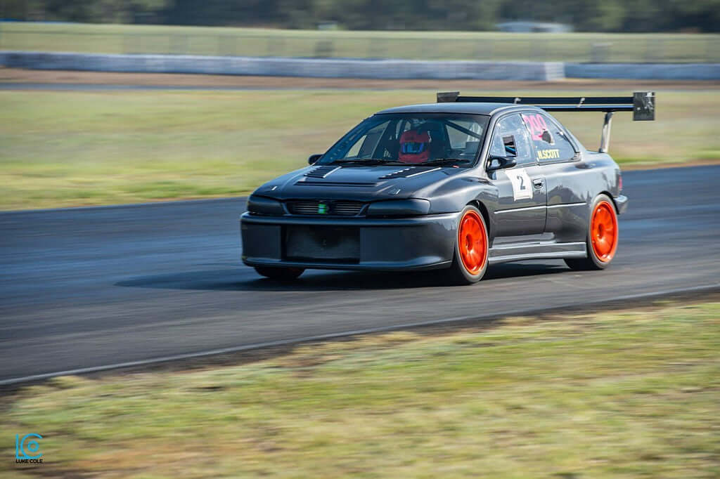 APR GT-1000 Universal 71" Wing ( Pedestals and Mounts not included) - Universal