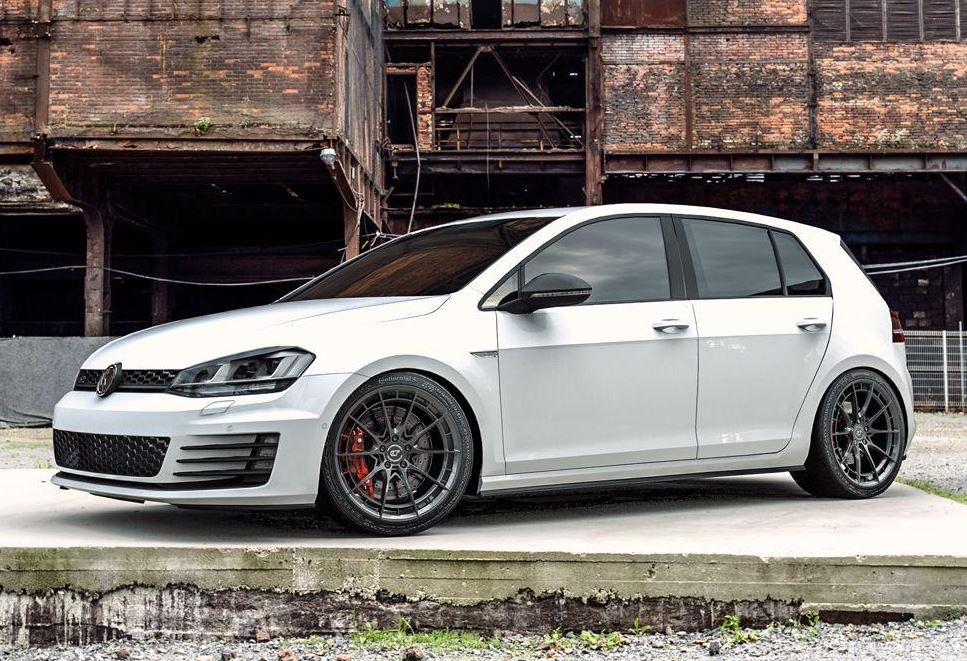 VR Forged D03-R Wheel Package VW Golf MK7 18x8.5 Gunmetal - FD Racing