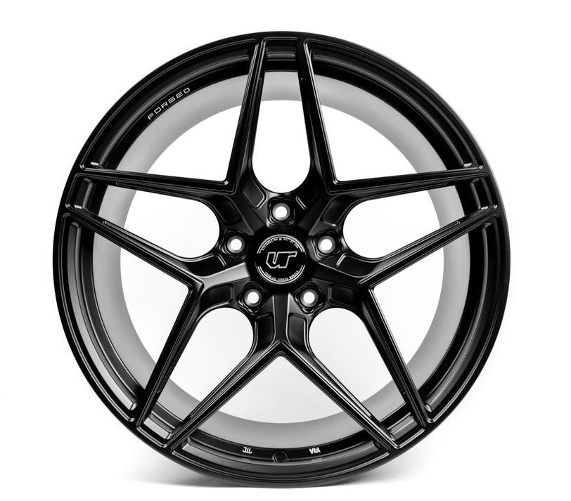 VR Forged D04 Wheel Package Porsche Taycan 21x9.5 21x11.5 Matte Black - FD Racing