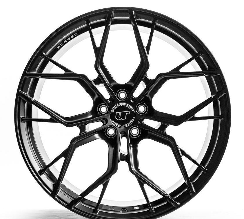 VR Forged D05 Wheel Package Audi R8 | Lamborghini Huracan | MCL 720S|765LT 20x9.0 21x12 Matte Black - FD Racing